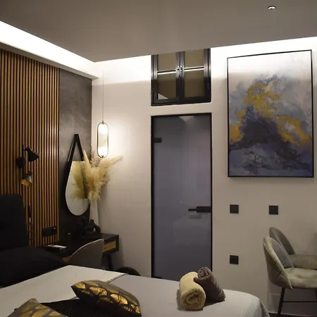 Μικρη Σουιτα Στο Κεντρο Apartment Patras Exterior photo
